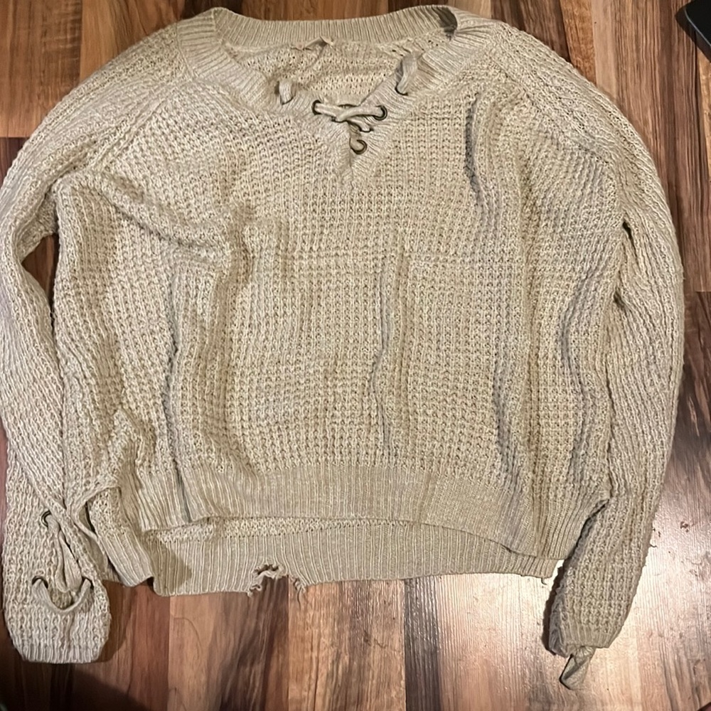 cream/tan long sleeve sweater